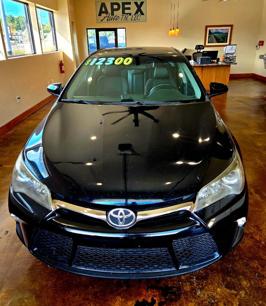 2017 Toyota Camry - $11,900
