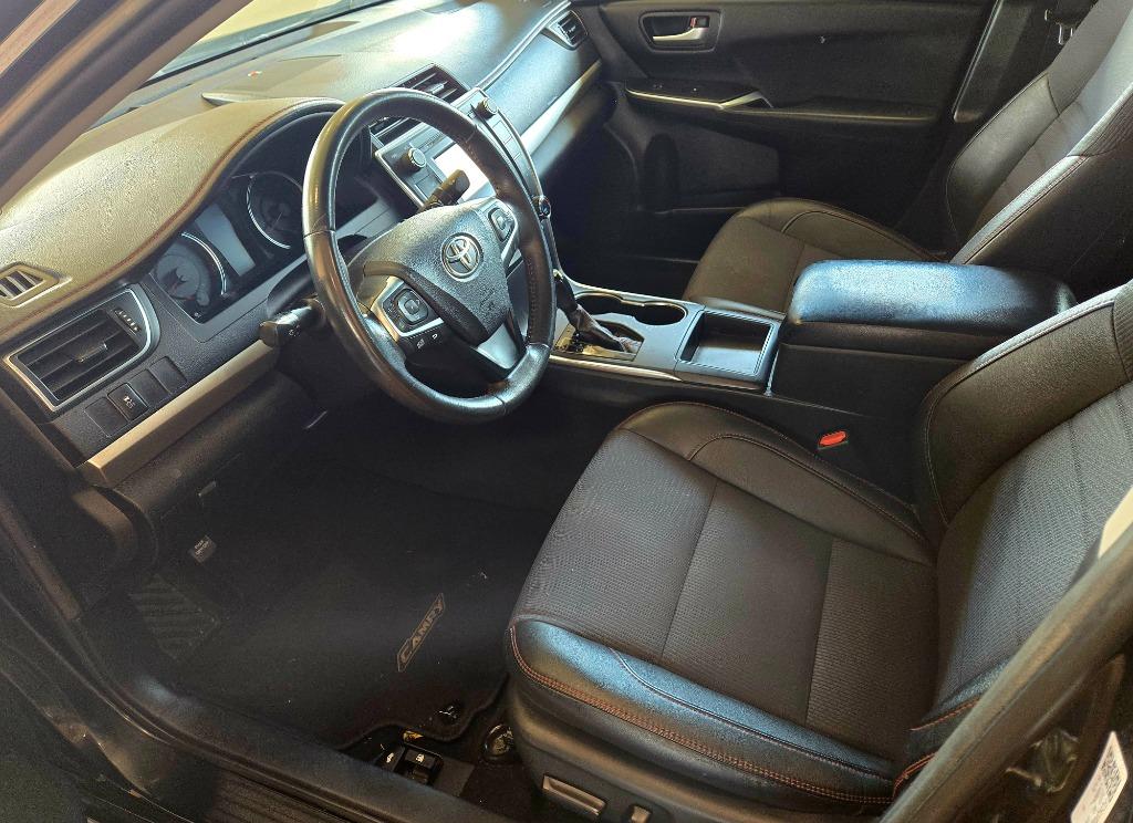2017 Toyota Camry - $11,900