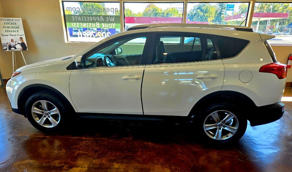 2015 Toyota RAV4 - $9,477