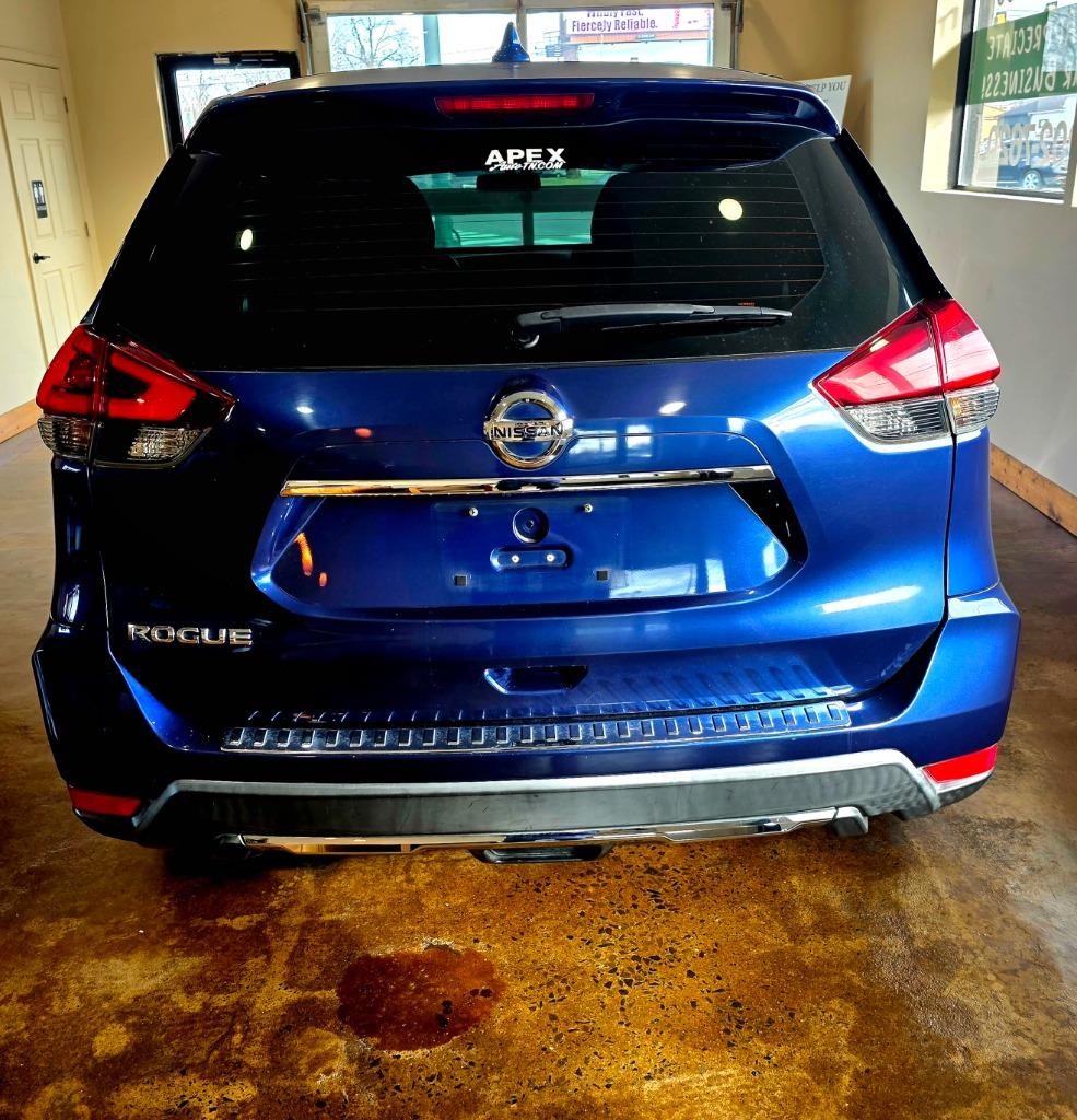 2018 Nissan Rogue - $8,500