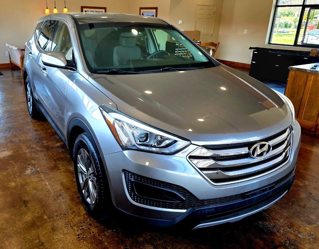 2016 Hyundai Santa Fe Sport - $9,500