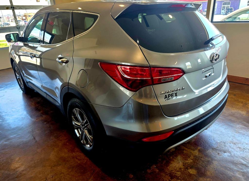2016 Hyundai Santa Fe Sport - $9,500