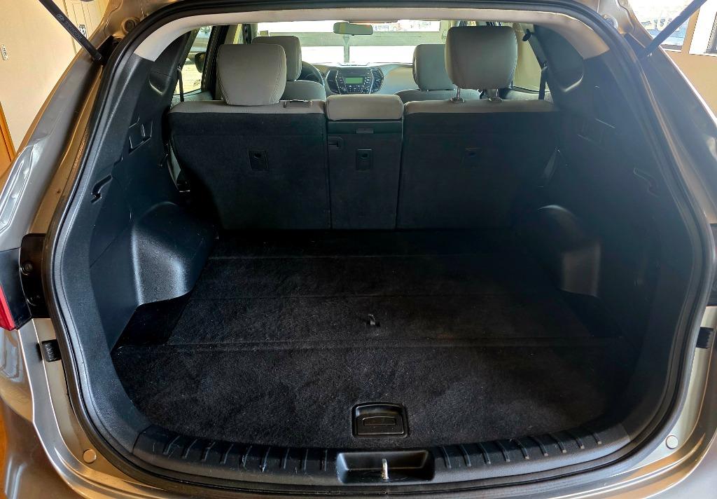 2016 Hyundai Santa Fe Sport - $9,500