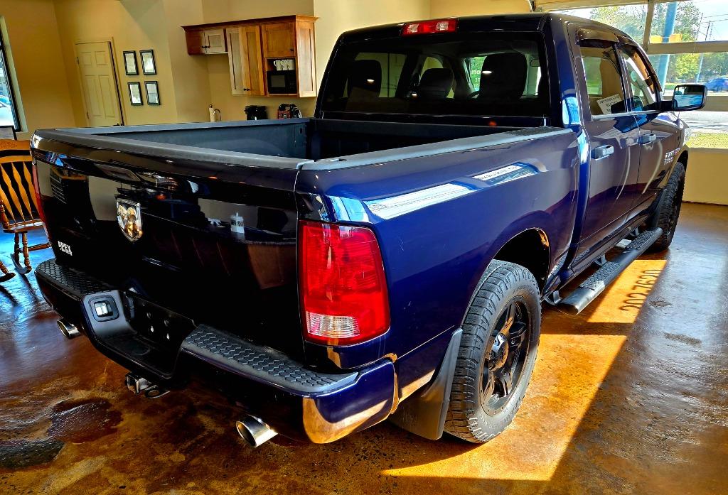 2015 Ram 1500 - $10,500