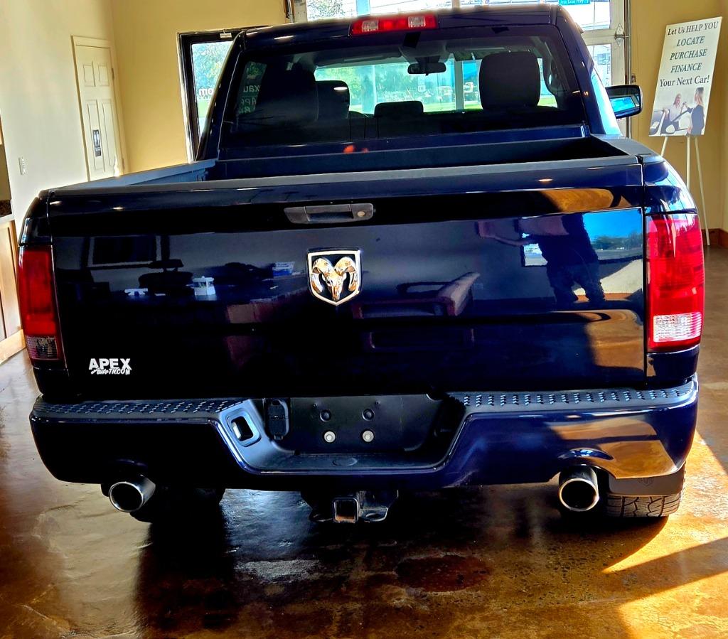 2015 Ram 1500 - $10,500