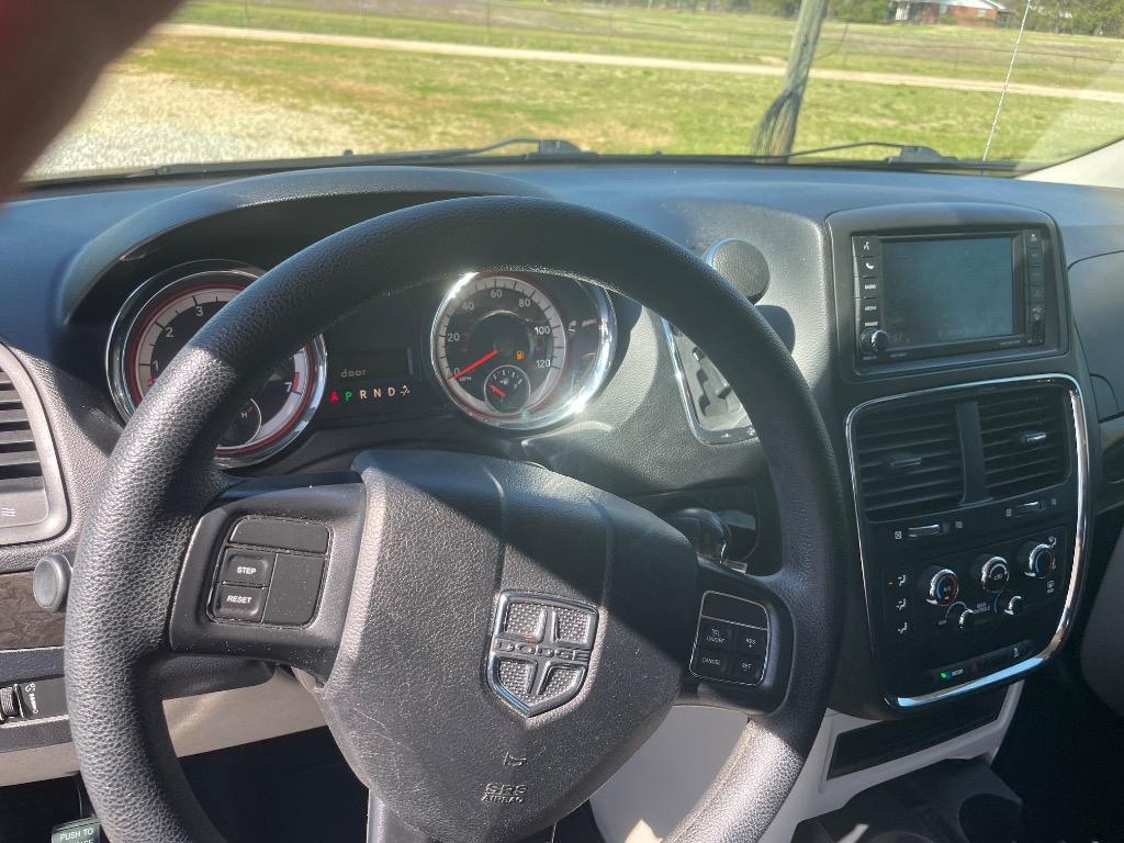 2019 Dodge Grand Caravan SE photo