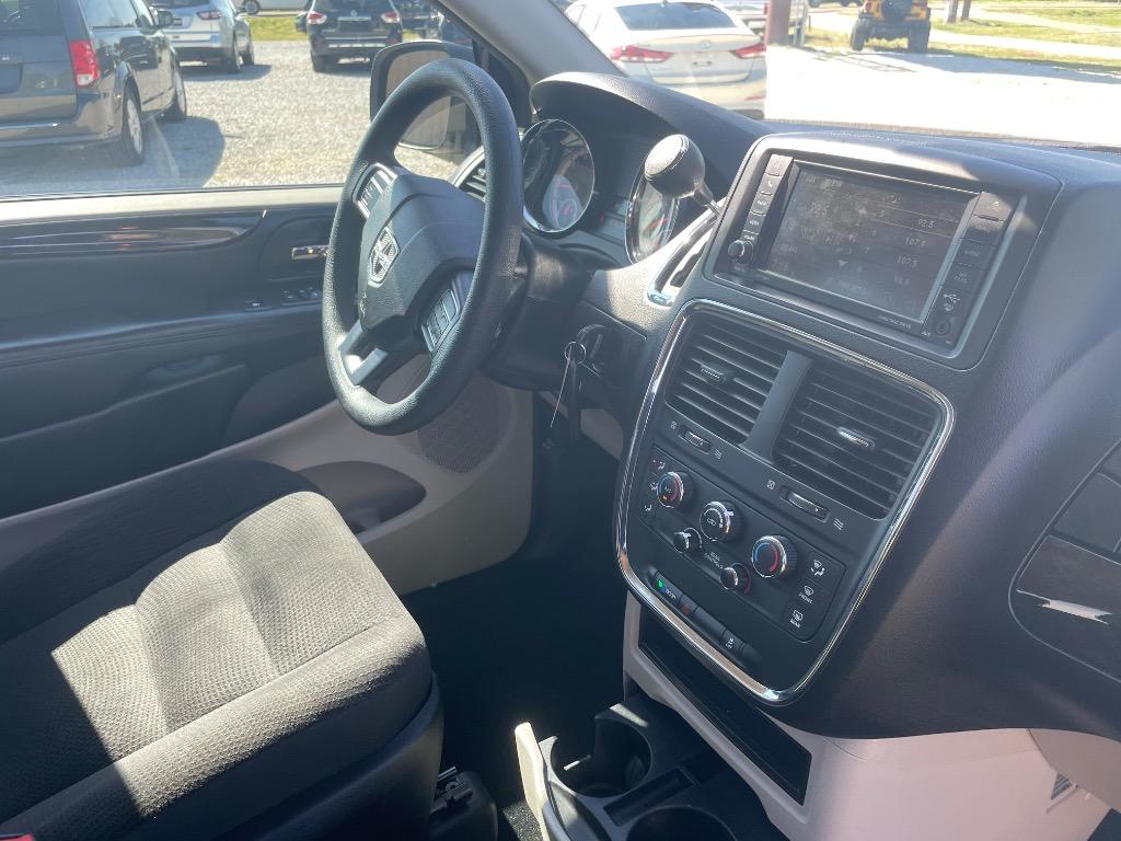 2019 Dodge Grand Caravan SE photo