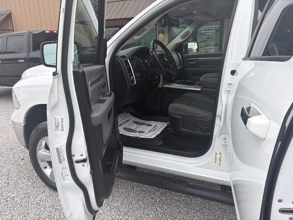 2014 Ram 1500 - $17,990