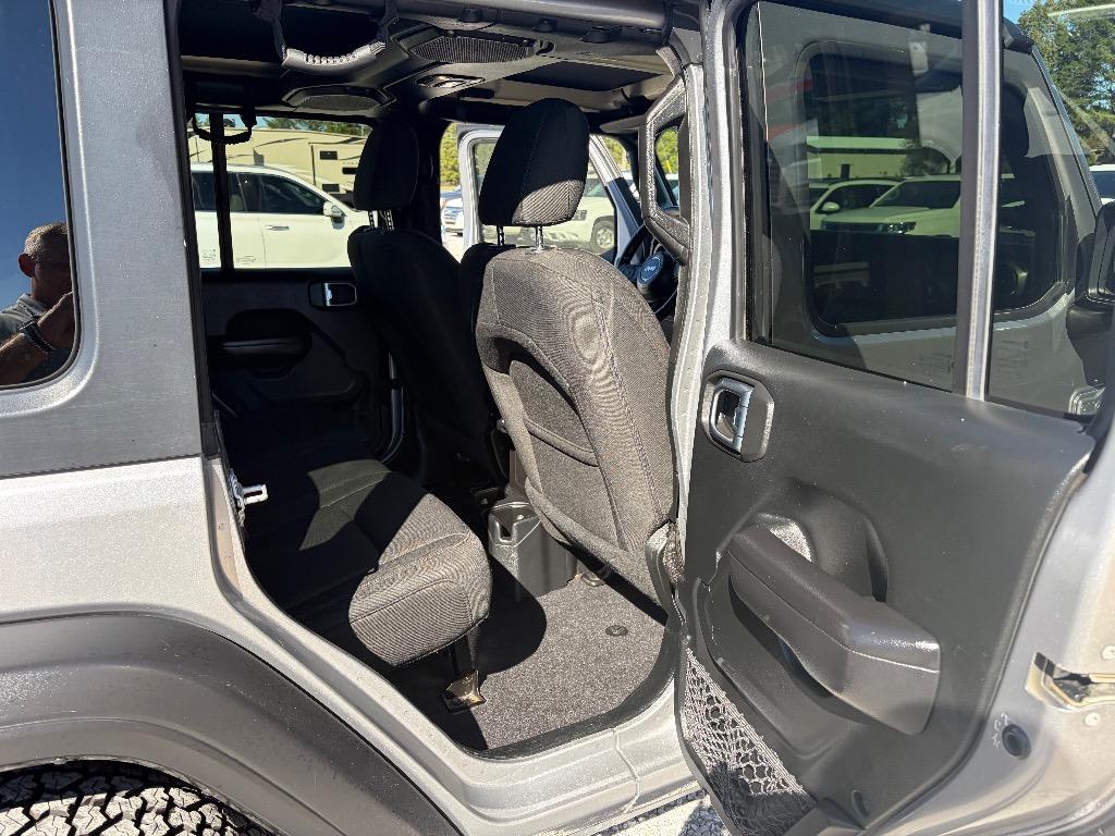 2020 Jeep Wrangler - $28,980