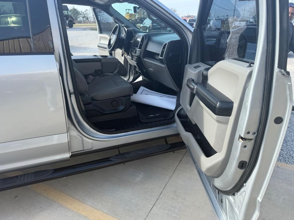 2020 Ford F-150 - $26,350