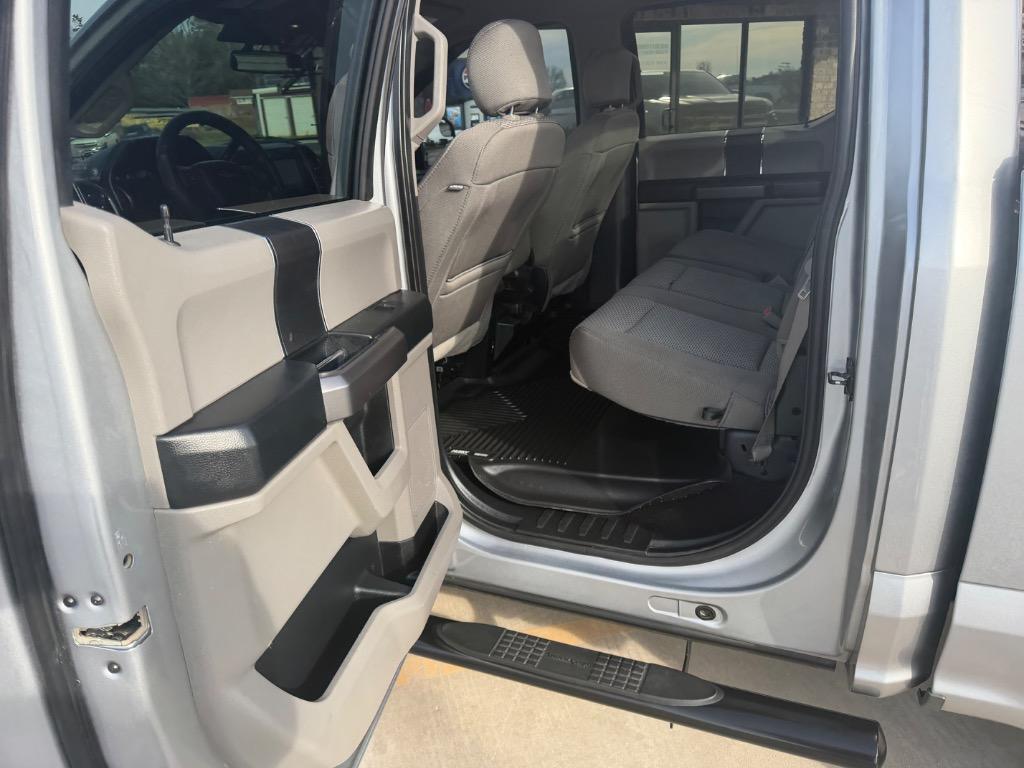 2020 Ford F-150 - $26,350