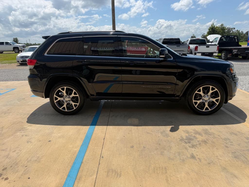 2018 Jeep Cherokee - $15,325