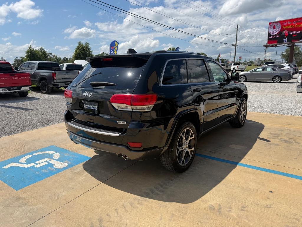 2018 Jeep Cherokee - $15,325