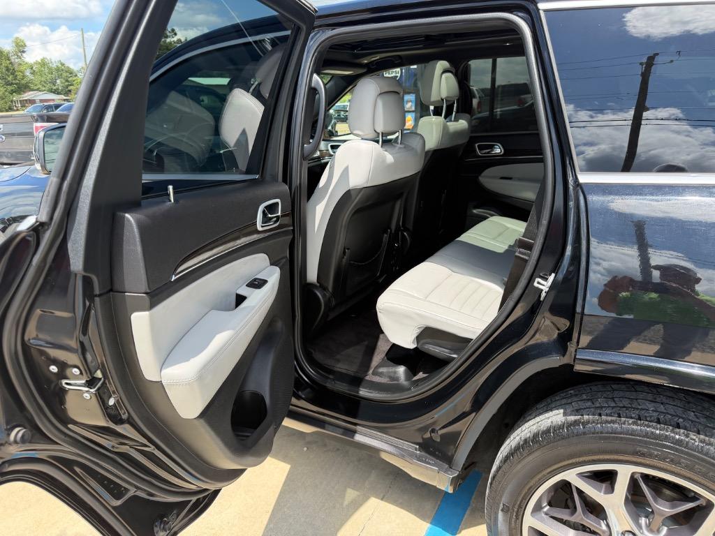 2018 Jeep Cherokee - $15,325