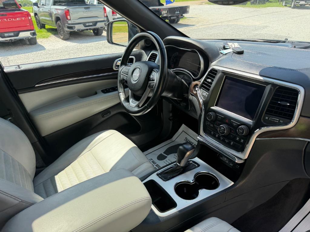 2018 Jeep Cherokee - $15,325