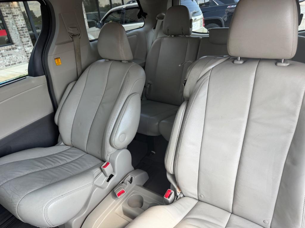 2013 Toyota Sienna - $11,990
