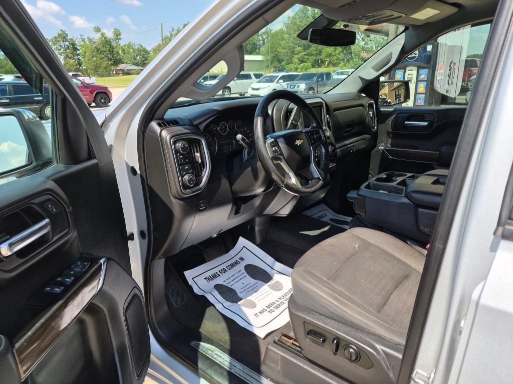 2019 Chevrolet Silverado - $27,990