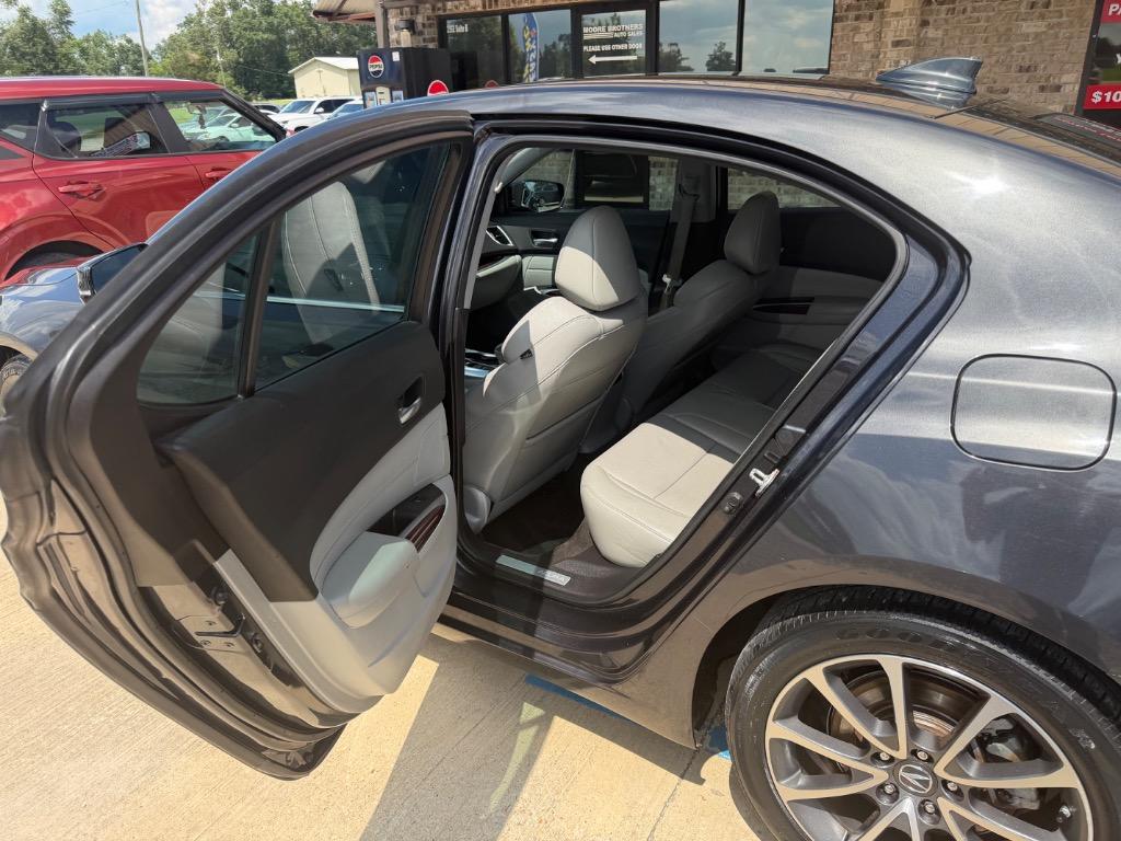 2015 Acura TL - $15,390