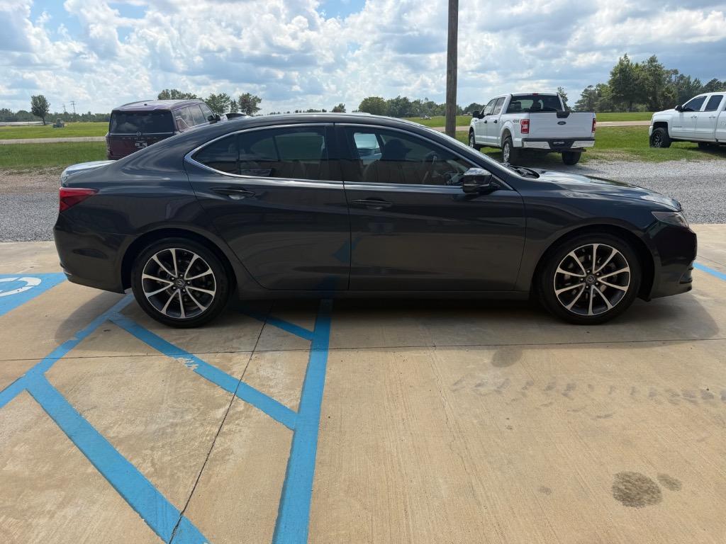 2015 Acura TL - $15,390