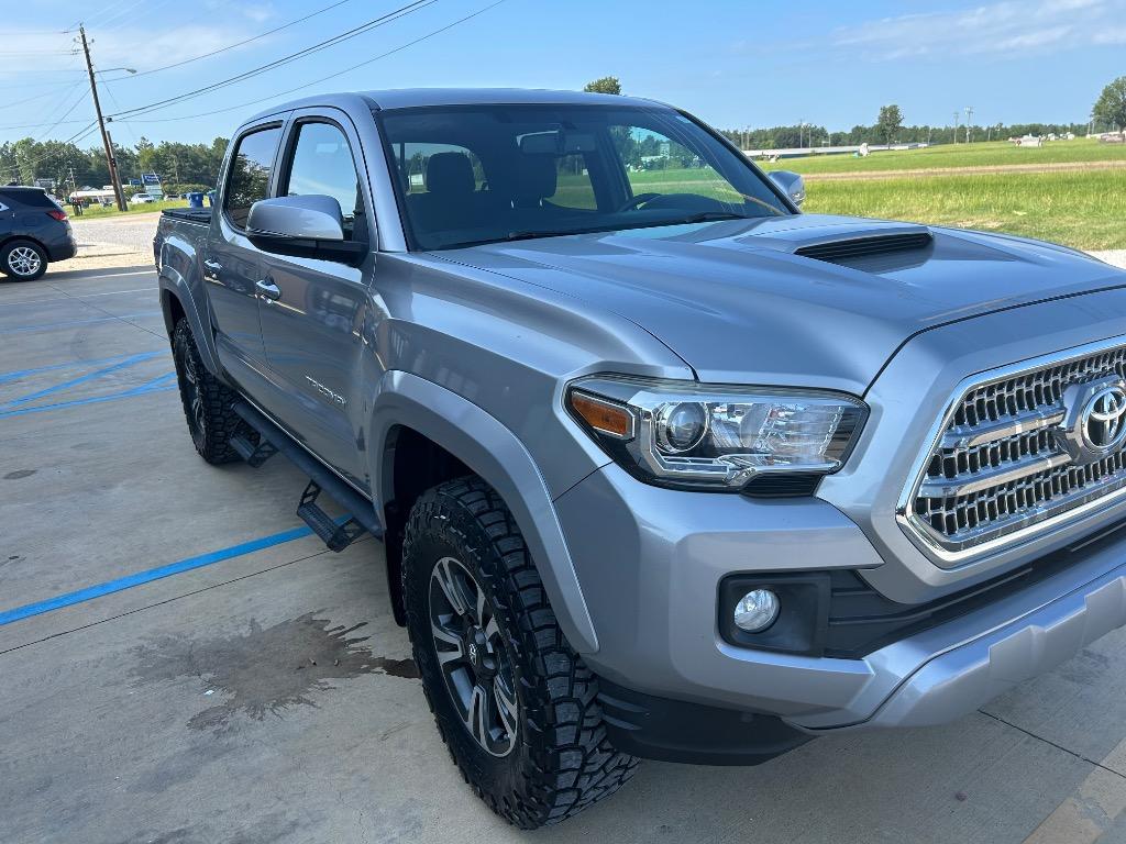 2017 Toyota Tacoma - $27,590