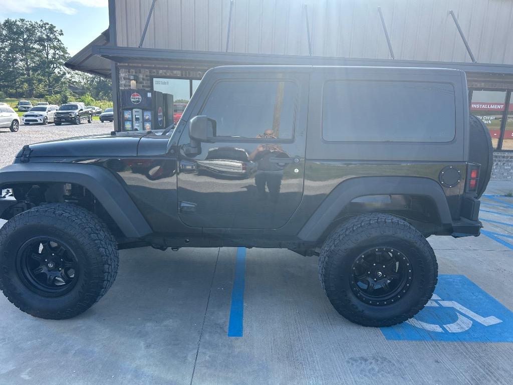 2016 Jeep Wrangler - $17,990