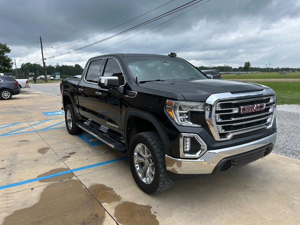 2020 GMC Sierra - $31,990