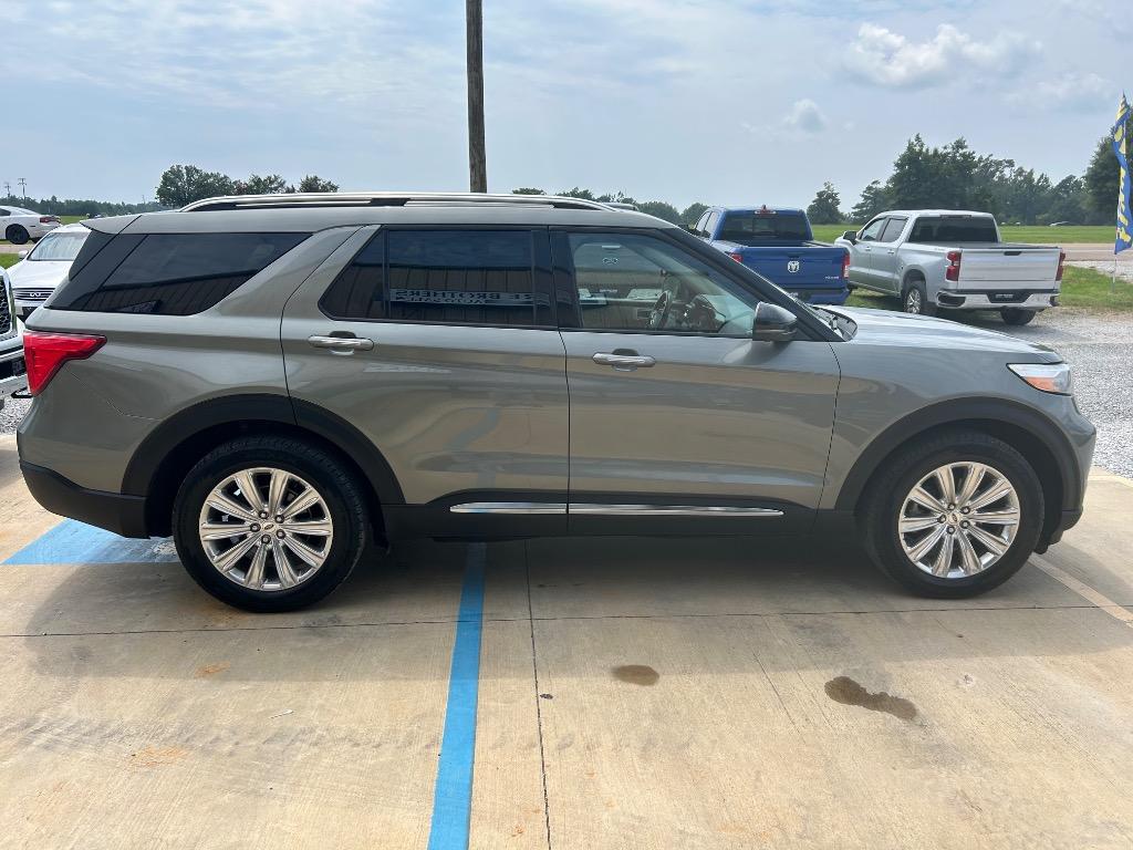 2020 Ford Explorer - $22,490
