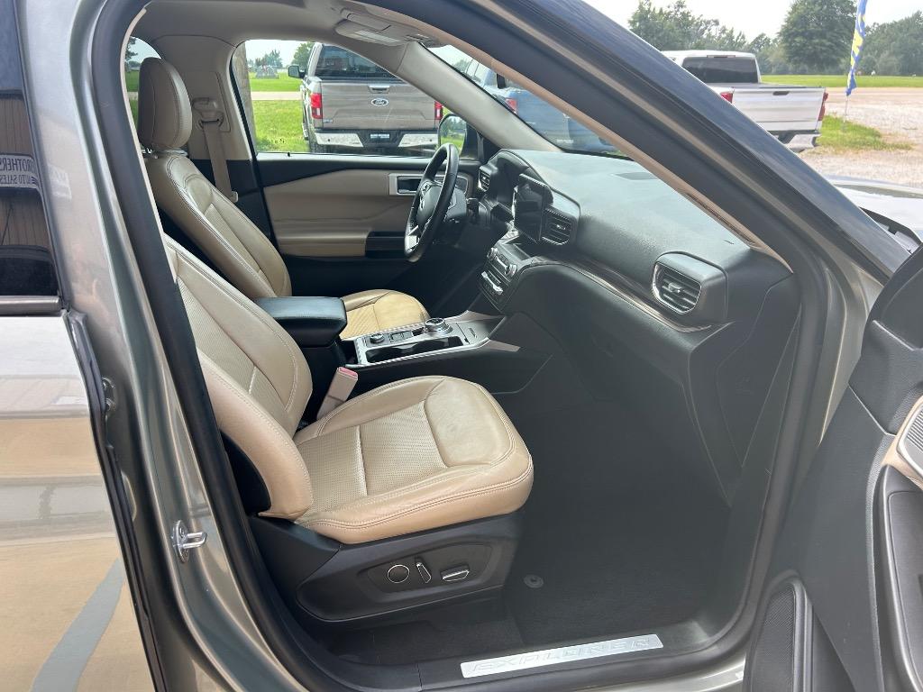 2020 Ford Explorer - $22,490