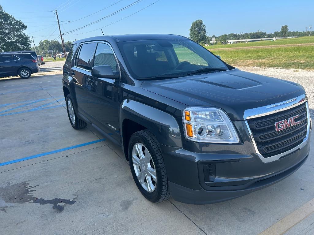 2017 GMC Terrain - $8,990