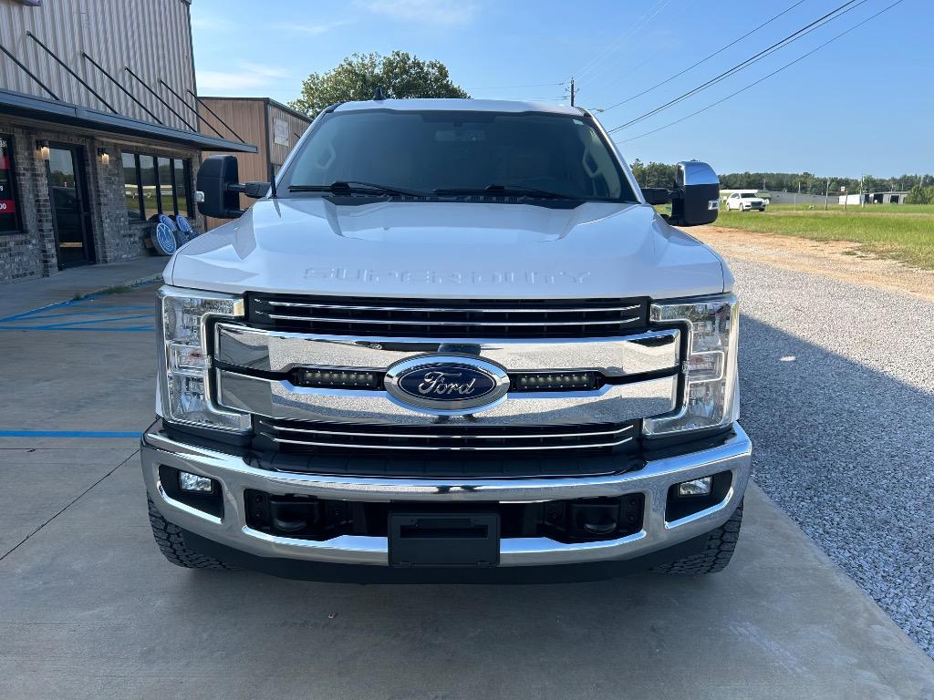 2019 Ford F-250 - $37,990