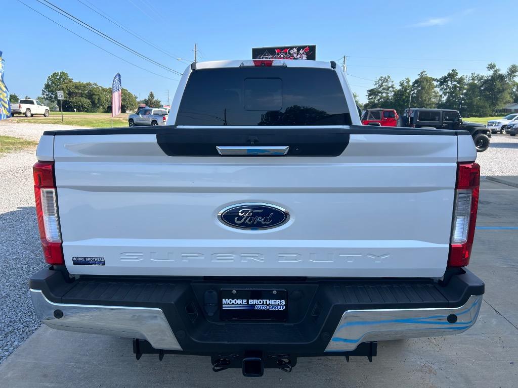 2019 Ford F-250 - $37,990