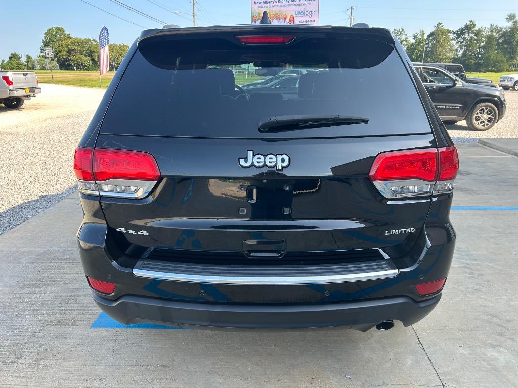 2017 Jeep Cherokee - $12,990
