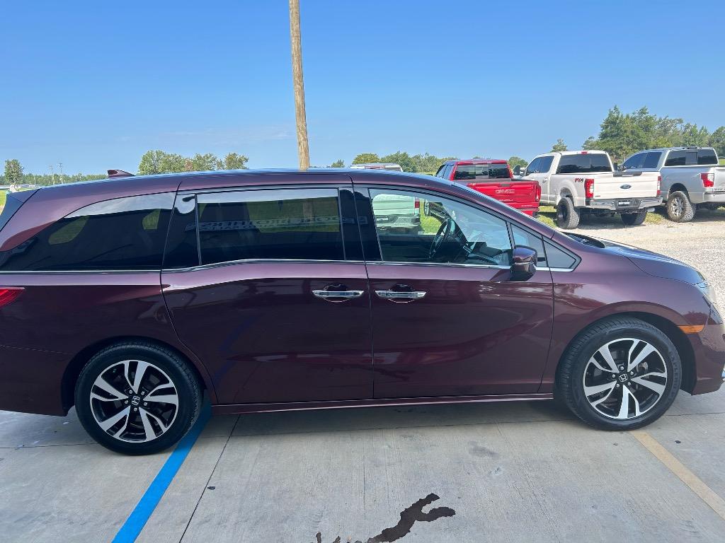 2018 Honda Odyssey - $22,990
