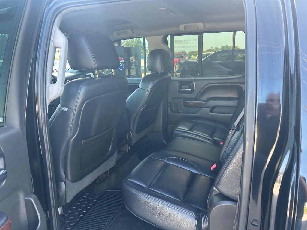 2014 GMC Sierra - $17,990