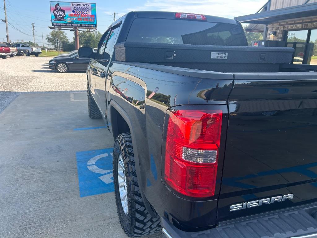 2014 GMC Sierra - $17,990