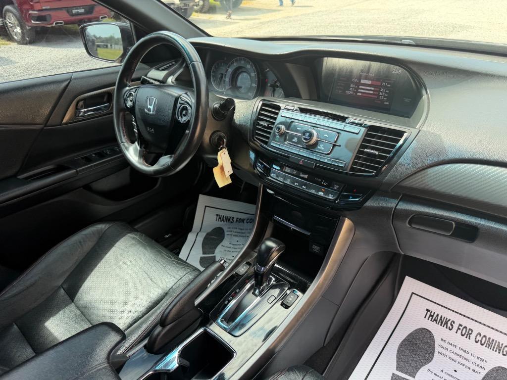 2017 Honda Accord - $13,990