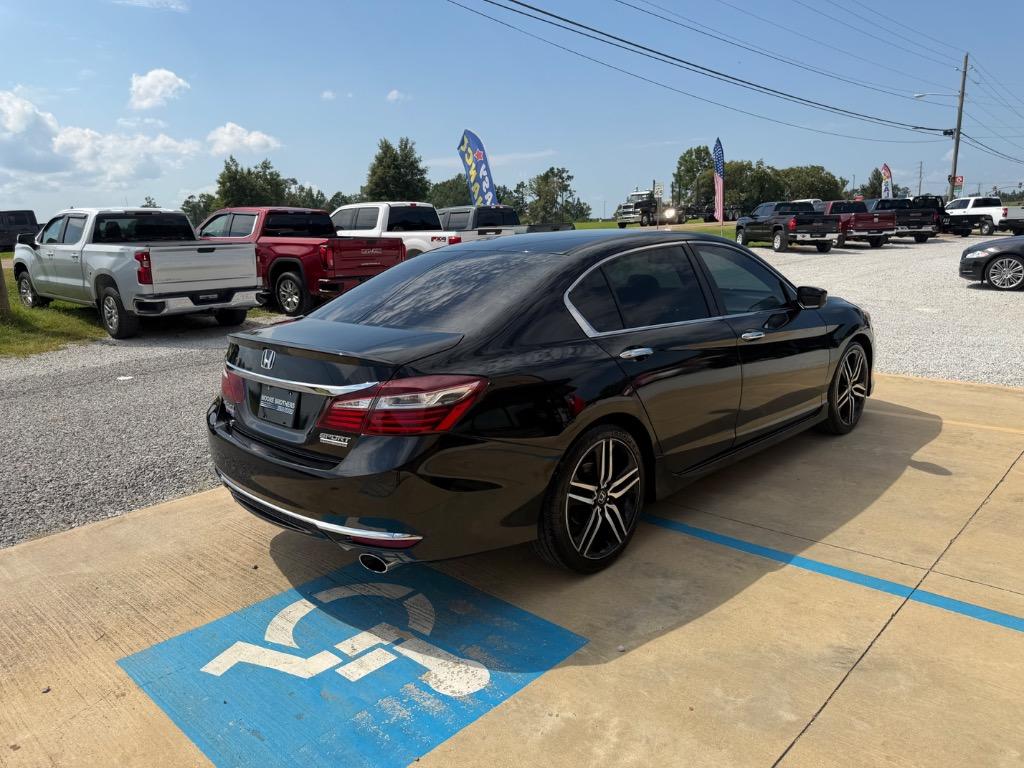 2017 Honda Accord - $13,990