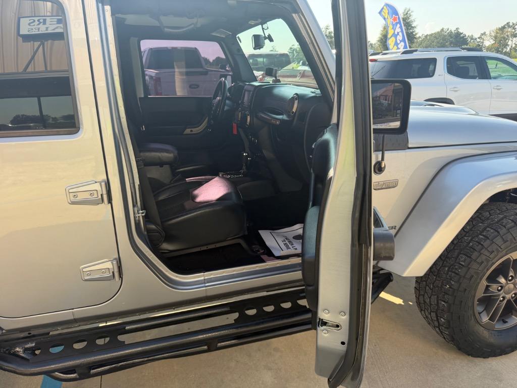 2016 Jeep Wrangler - $18,590