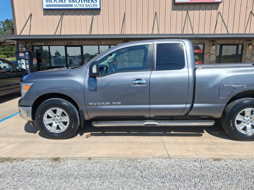 2018 Nissan Titan
