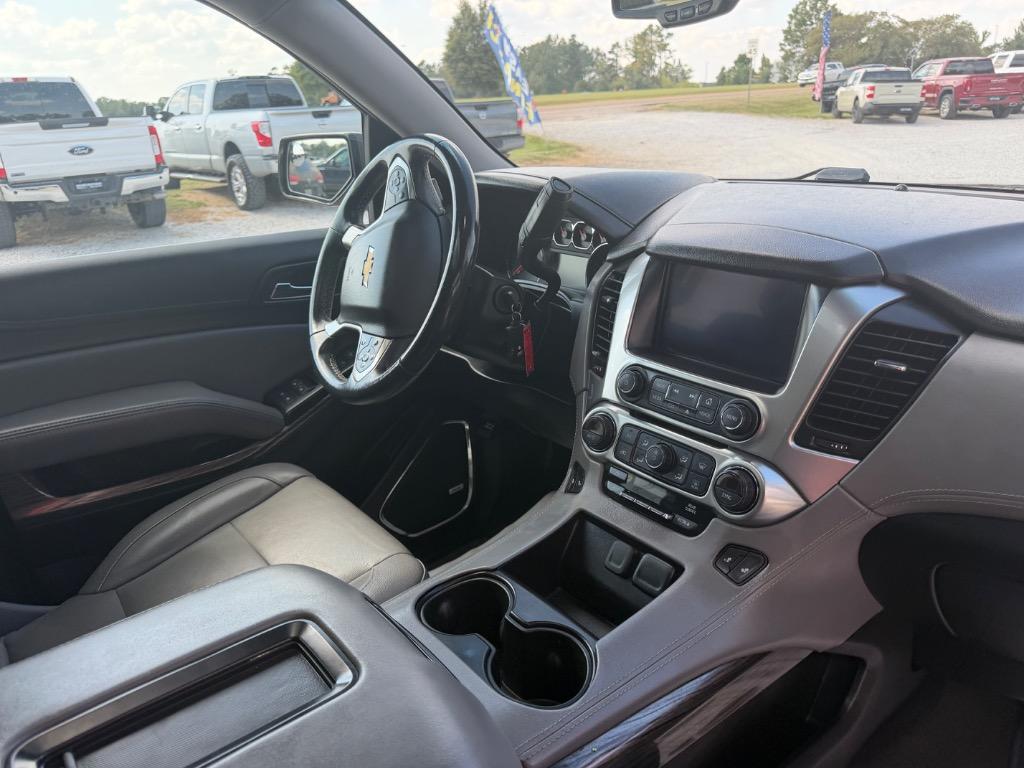 2018 Chevrolet Suburban - $22,990