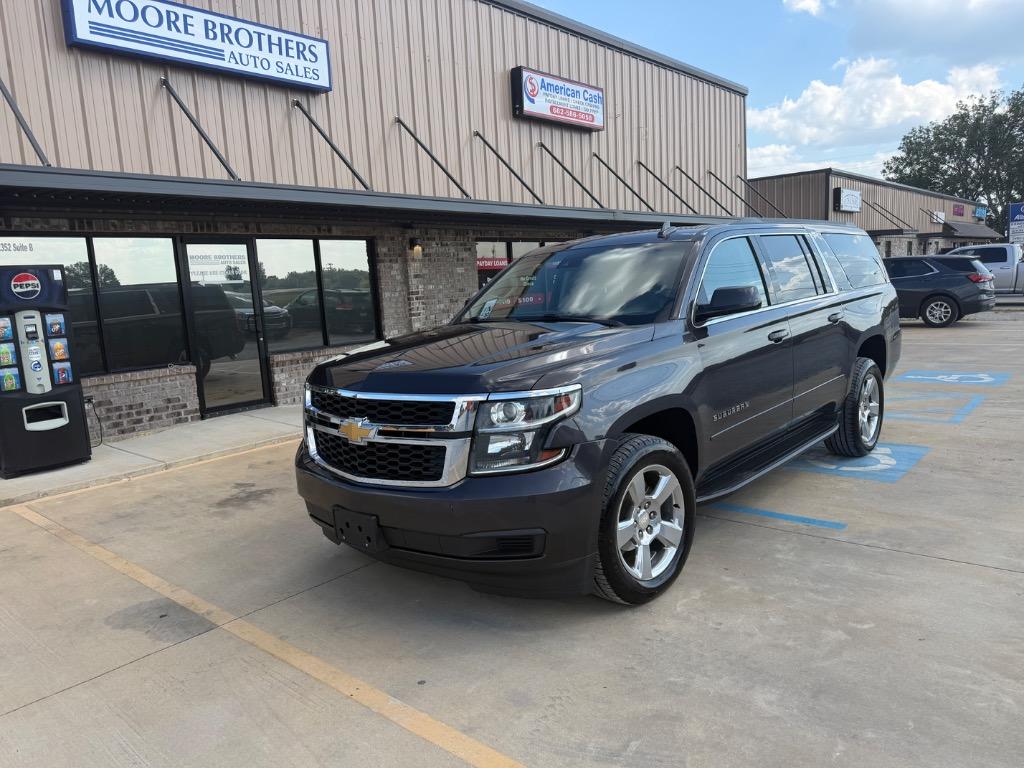 2018 Chevrolet Suburban - $22,990