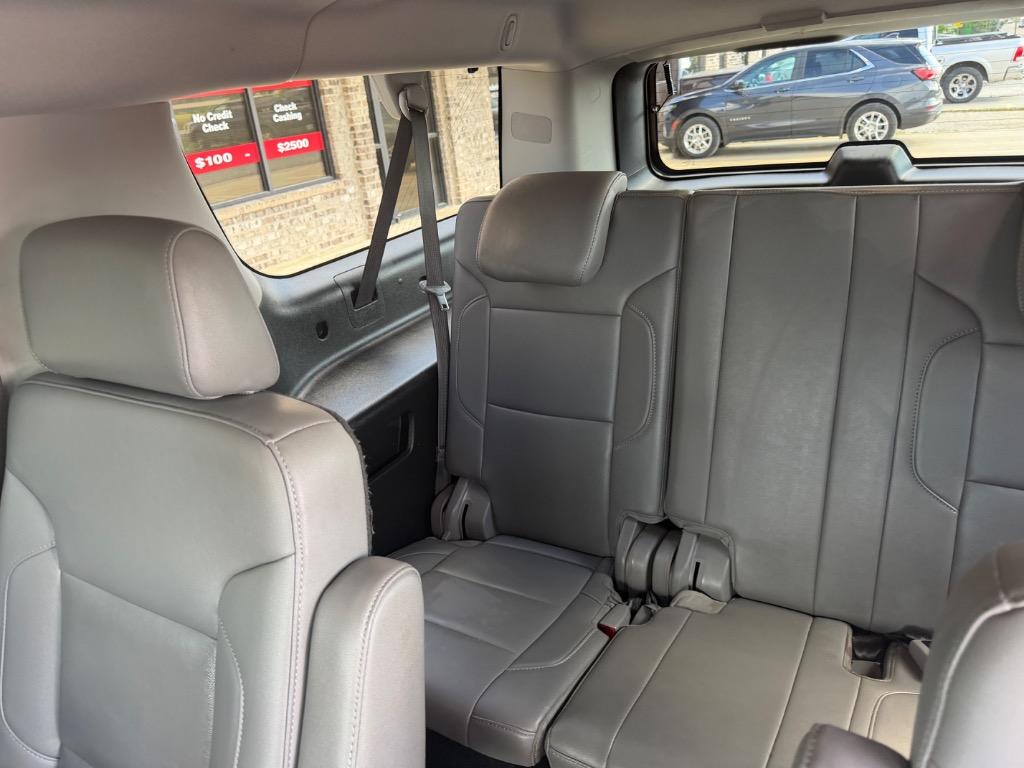 2018 Chevrolet Suburban - $22,990