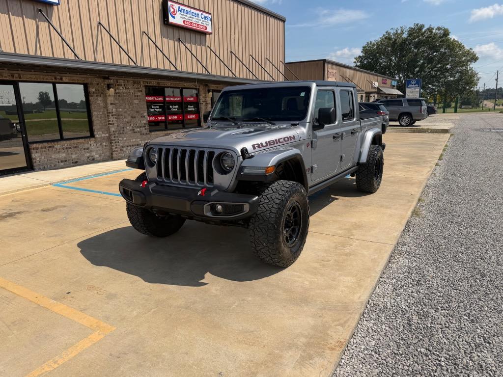 2020 Jeep Gladiator - $29,990