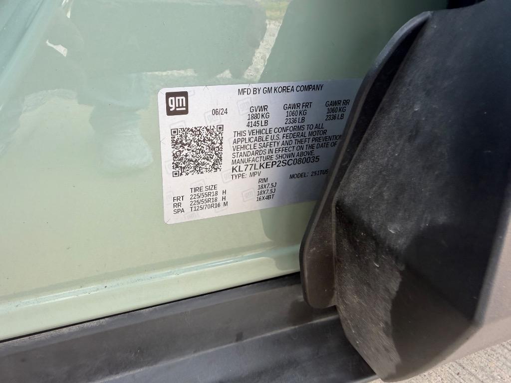 2025 Chevrolet Trax - $25,990