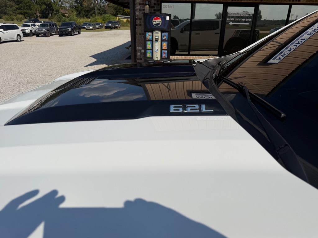 2022 Chevrolet Silverado - $44,990