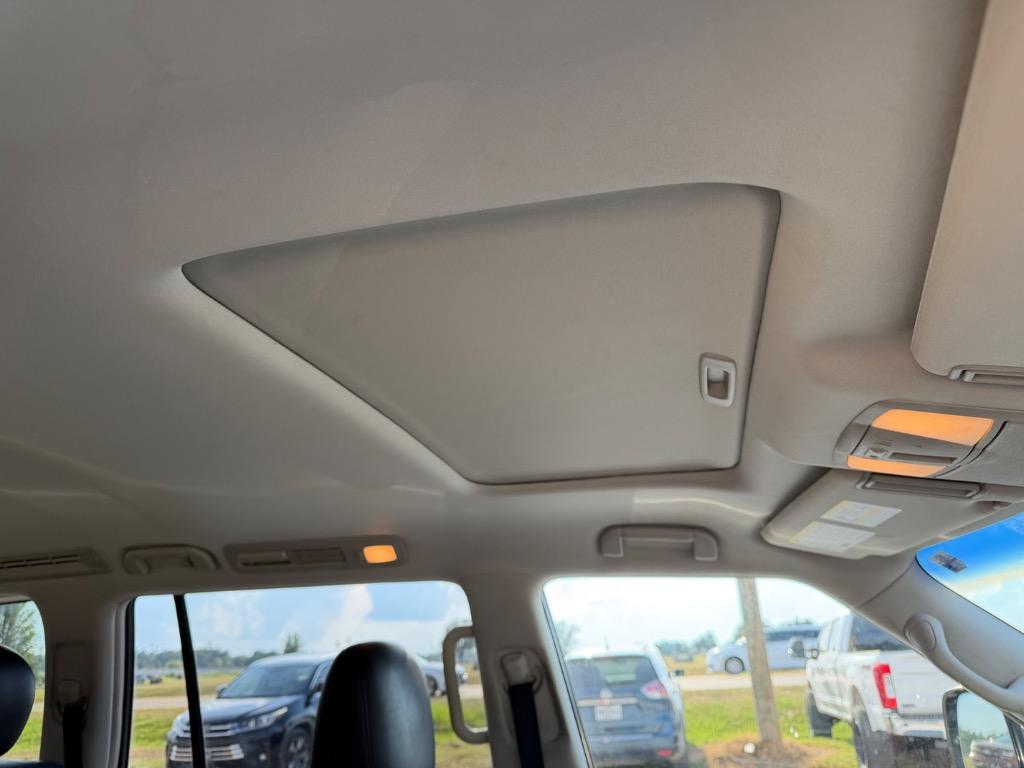 2016 INFINITI QX80 - $15,990