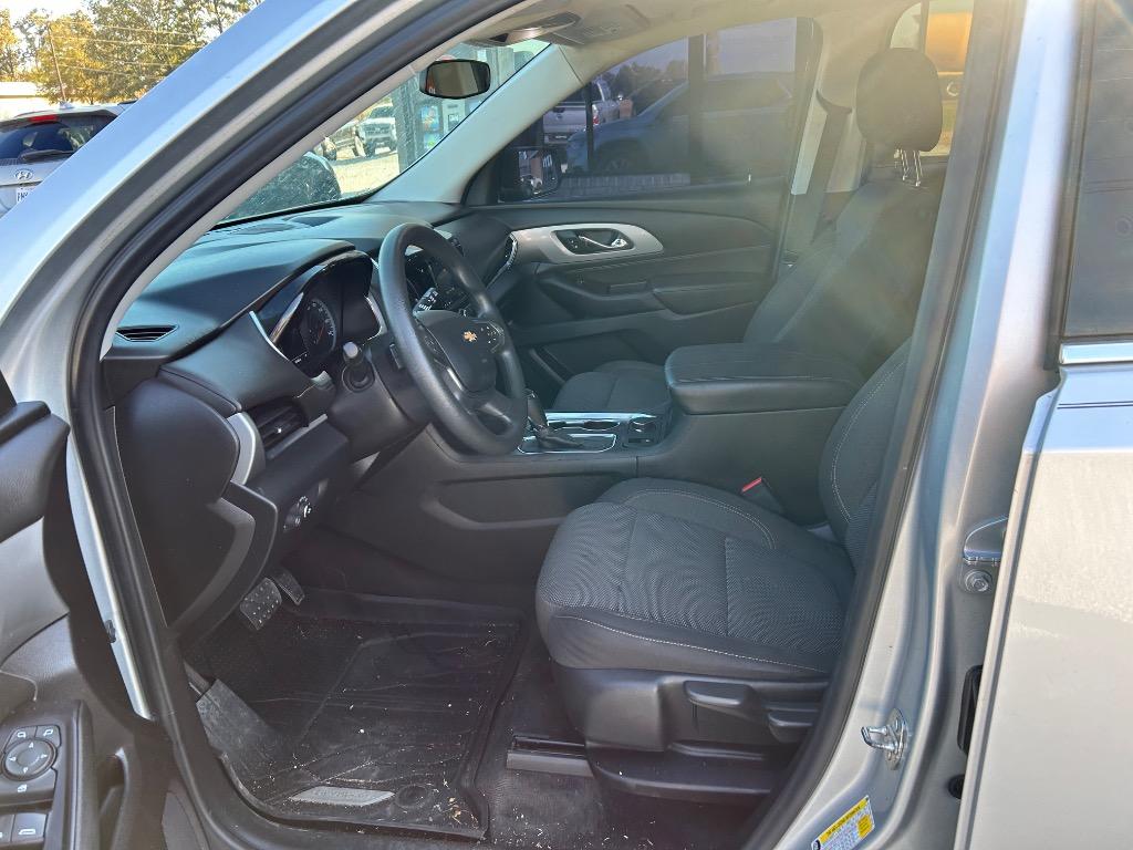 2020 Chevrolet Traverse - $15,990