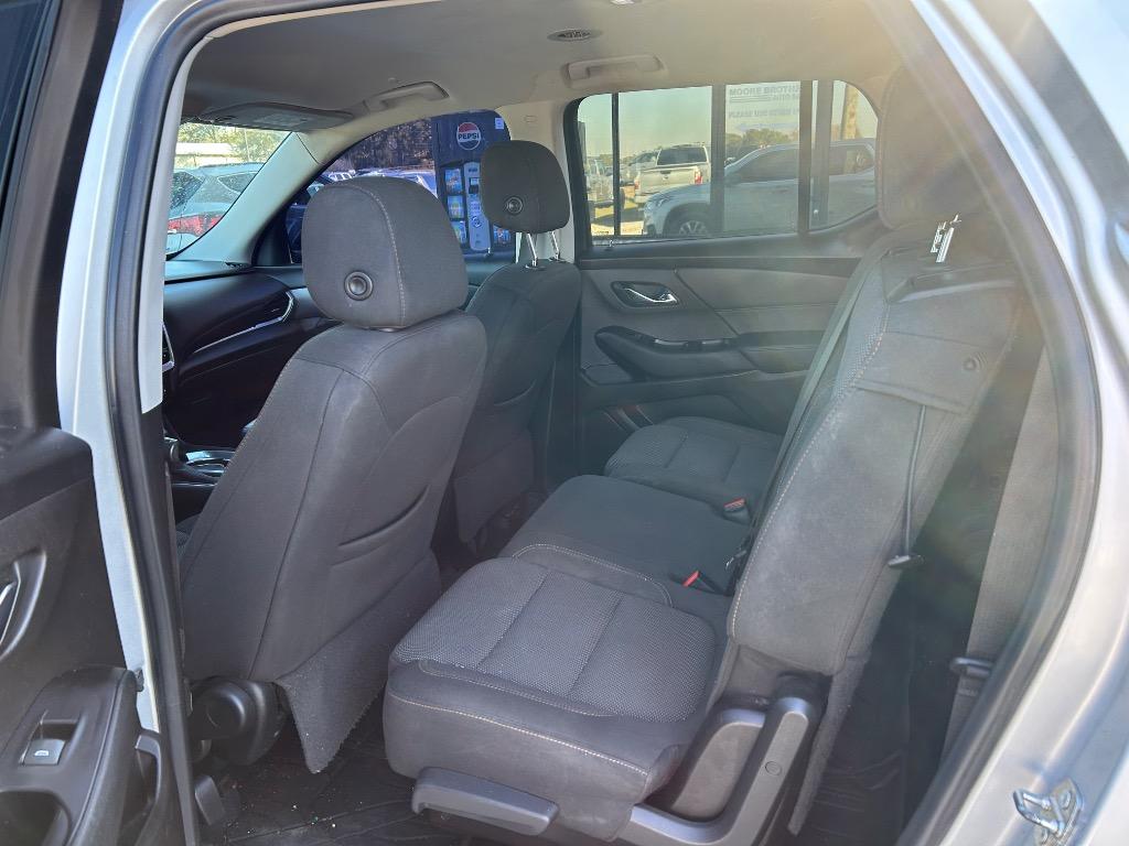 2020 Chevrolet Traverse - $15,990