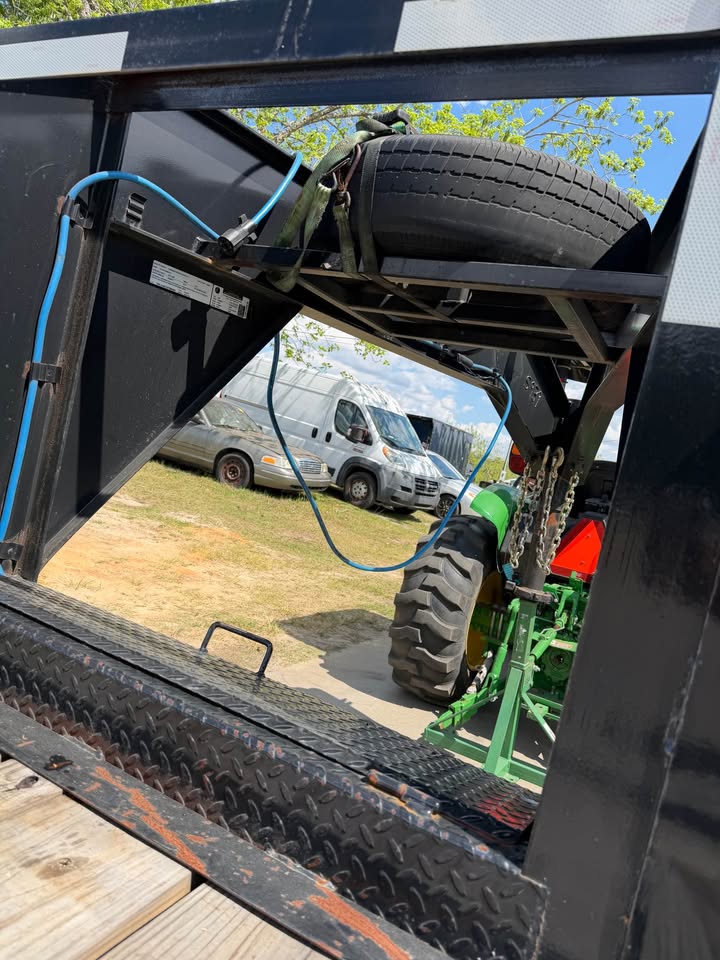 2025 TRAIL MAXX MAX212-40 - $13,497