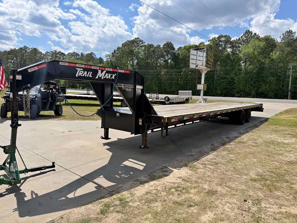 2025 TRAIL MAXX MAX212-40 - $13,497